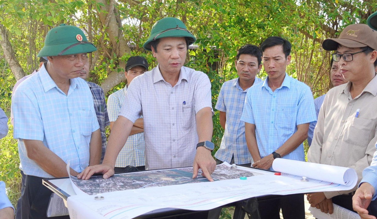 Quảng Trị: Tăng ca, tăng kíp đảm bảo tiến độ thi công các công trình giao thông trọng điểm