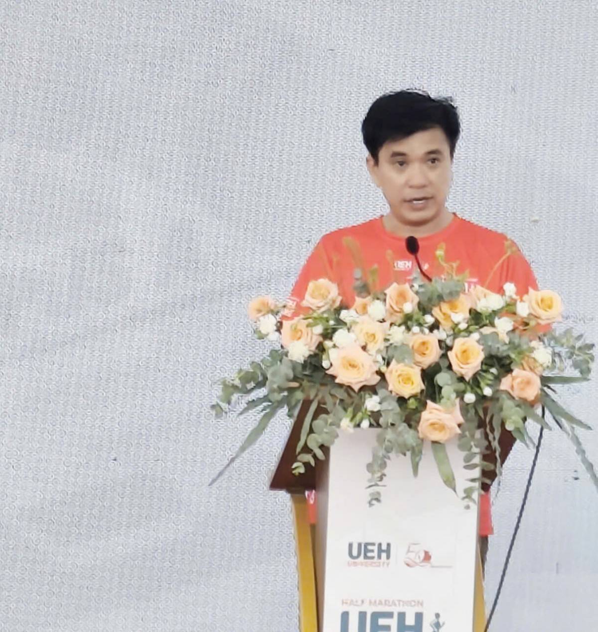 Hơn 4000 runner cùng lan tỏa tinh thần “Tri thức – Con người – Tương lai” tại UEH Run Half Marathon 2026