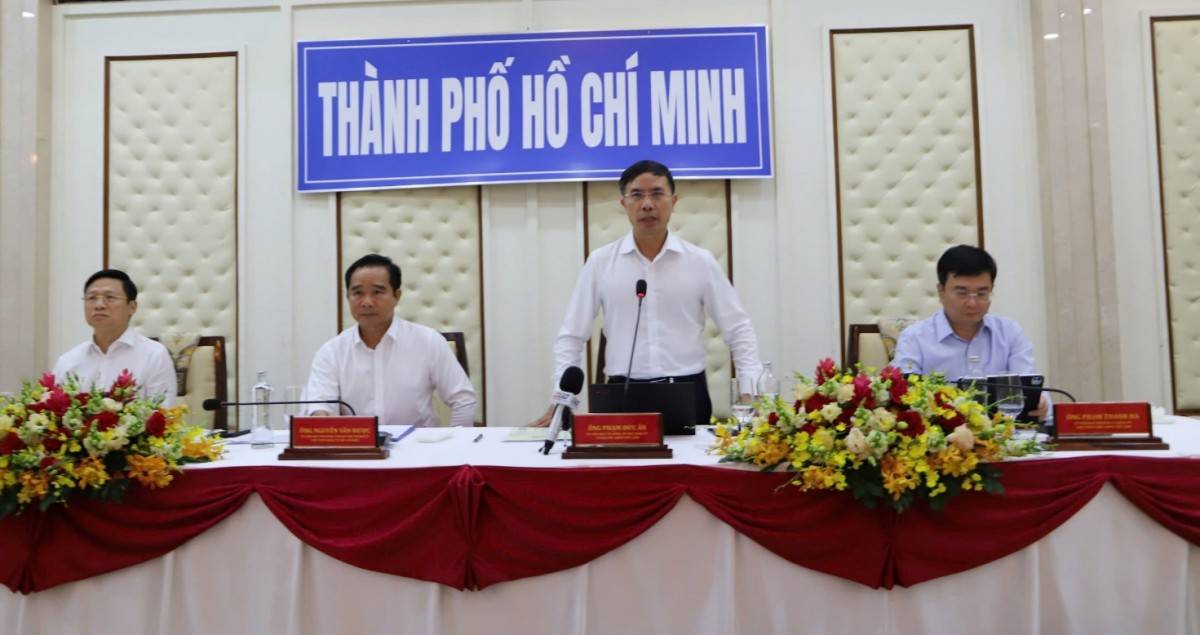 Giám đốc NHNN Khu vực 2: Kiến tạo dòng vốn để TP.HCM phát triển nhanh, bền vững
