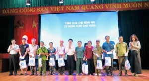Thanh Hoá: Hơn 1.000 người dân được khám sàng lọc