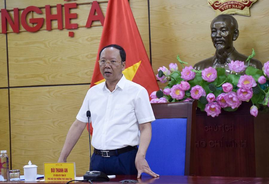 Phó Chủ tịch Thường trực UBND tỉnh nghệ An Bùi Thanh An kết luận cuộc họp