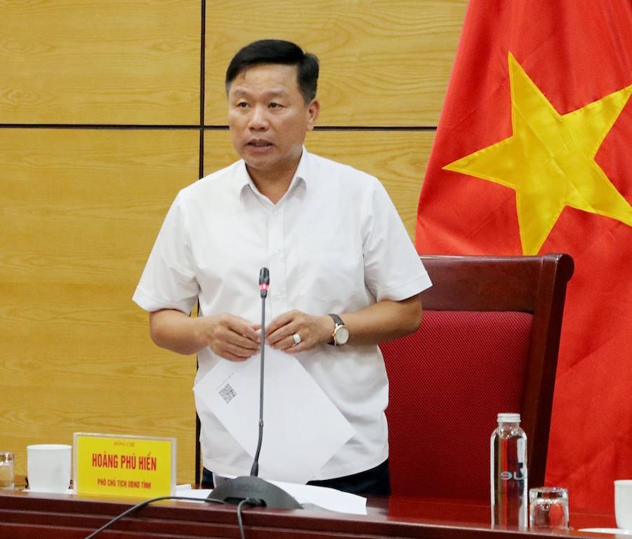 Ông Hoàng Phú Hiền - Phó Chủ tịch UBND tỉnh Nghệ An đề nghị xã Nghi Lộc tập trung bố trí tái định cư cho 45 hộ dân bị ảnh hưởng dự án trên địa bàn