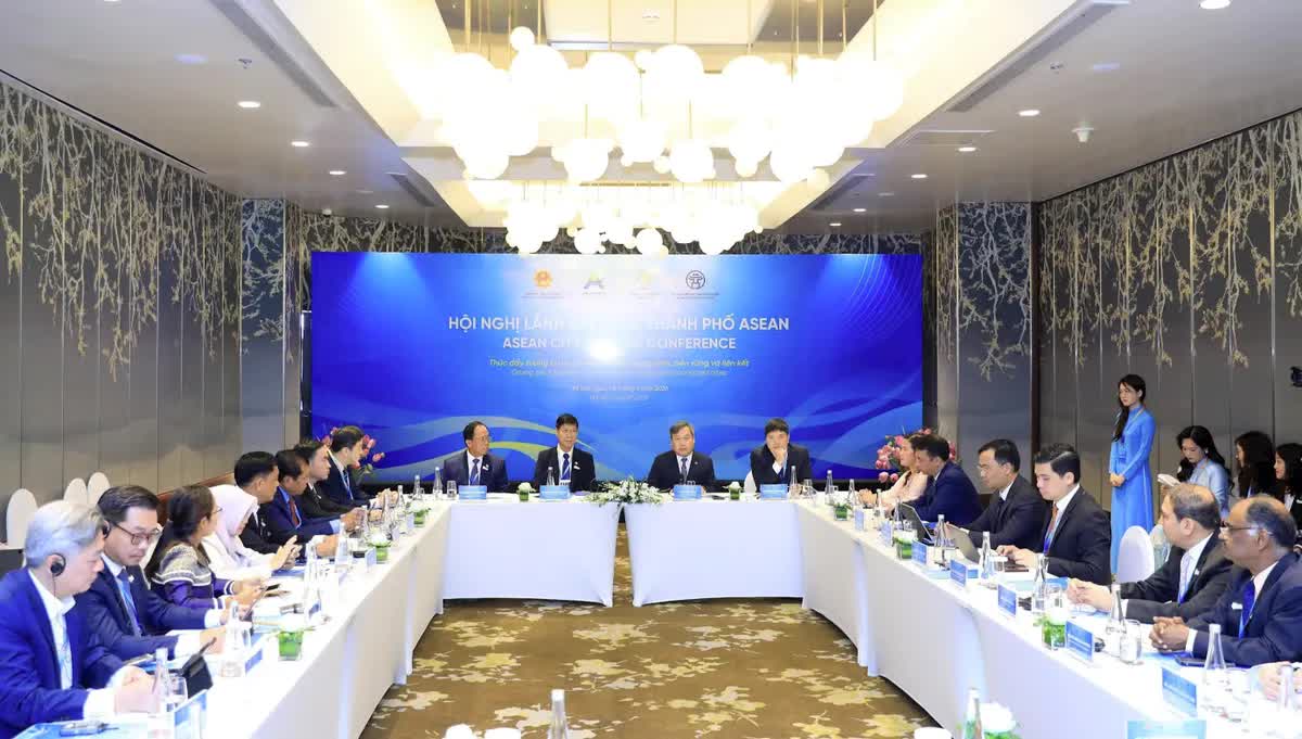Hà Nội thúc đẩy hợp tác đô thị ASEAN hướng tới phát triển thông minh và bền vững