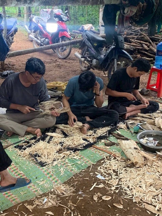 Từ kỹ sư cơ khí đến người làm trầm hương xứ Quảng: Hành trình của Ngô Tấn Quyền