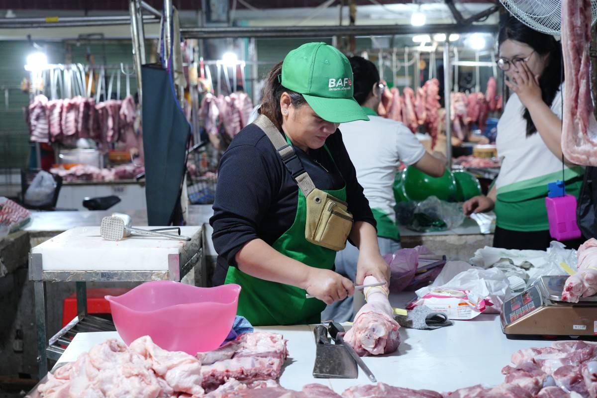 Sở Công thương TP.HCM khai trương hai điểm bán thịt heo gắn tích xanh trách nhiệm