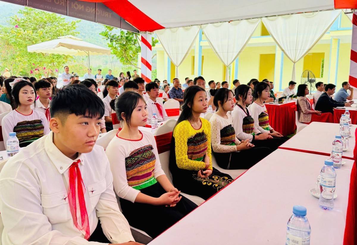 Thanh Hóa: Yêu cầu đẩy nhanh tiến độ xây dựng dự án các trường nội trú liên cấp khu vực biên giới