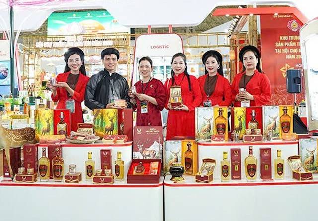 sản phẩm công nghiệp nông thôn tiêu biểu