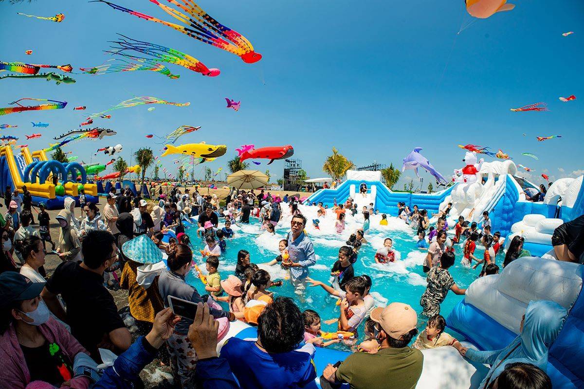Siêu lễ hội Paradise Summer Fest góp phần tạo nên sức hút mới cho du lịch tại Cần Giờ
