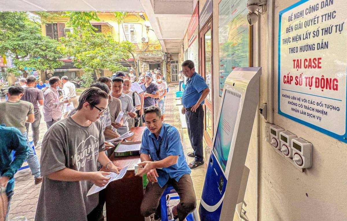 Bộ Công an đề xuất cấp giấy phép lái xe điện tử, giảm một nửa thời gian làm thủ tục