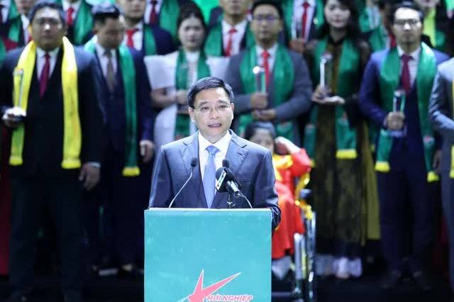 Phó Thủ tướng Nguyễn Văn Thắng: Doanh nhân trẻ cần tiên phong đổi mới, đủ bản lĩnh để cạnh tranh toàn cầu