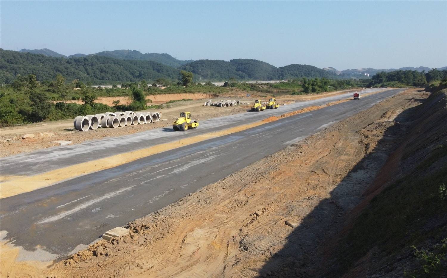 Lào Cai đặt mục tiêu huy động hơn 101.000 tỷ đồng vốn đầu tư, tạo động lực tăng trưởng năm 2026