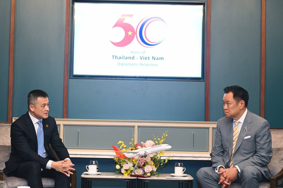 Thủ tướng Thái Lan Anutin Charnvirakul tại buổi gặp gỡ với lãnh đạo Tập đoàn Sun Group