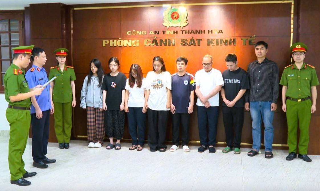 Các đối tượng liên quan tới 2 công ty trang sức ở TPHCM bị khởi tố. Ảnh: Công an Thanh Hóa