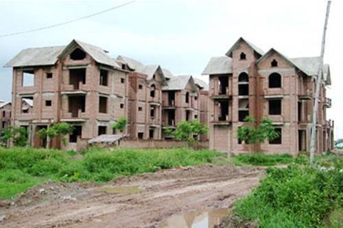 Chính phủ chốt hạn tháo gỡ khó khăn cho các dự án bất động sản tồn đọng