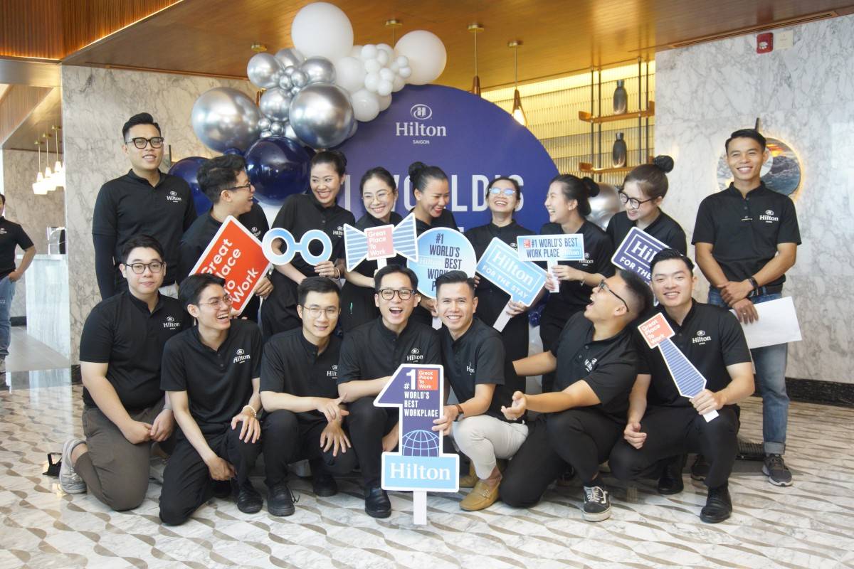Thương vụ mua lại Hilton Hotels năm 2007 do Jonathan Gray dẫn dắt từng bị xem là canh bạc nguy hiểm trước khủng hoảng tài chính toàn cầu, nhưng sau đó trở thành một trong những khoản đầu tư thành công nhất lịch sử đầu tư tư nhân.