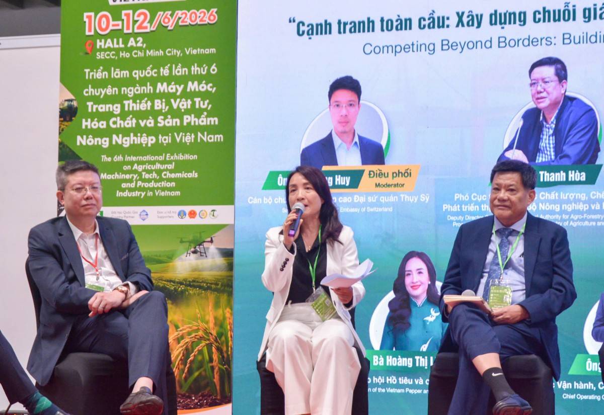Xuất khẩu nông sản Việt Nam: Không thể đi xa nếu chỉ dựa vào sản lượng và giá rẻ