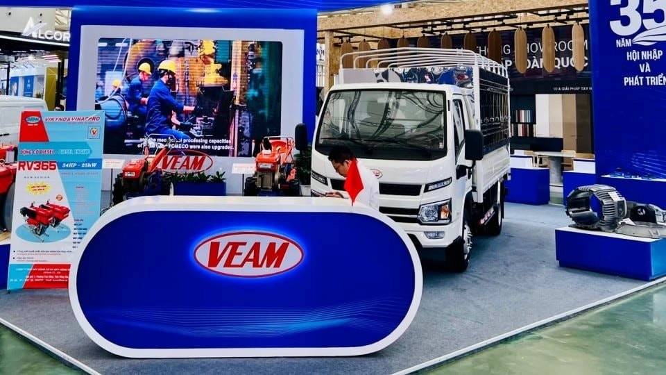 Tổng Công ty Máy động lực và Máy nông nghiệp Việt Nam (VEAM, UPCoM: VEA) vừa nhận quyết định của Cục Thuế TP Hà Nội về việc áp dụng biện pháp khắc phục hậu quả do vi phạm về thuế.