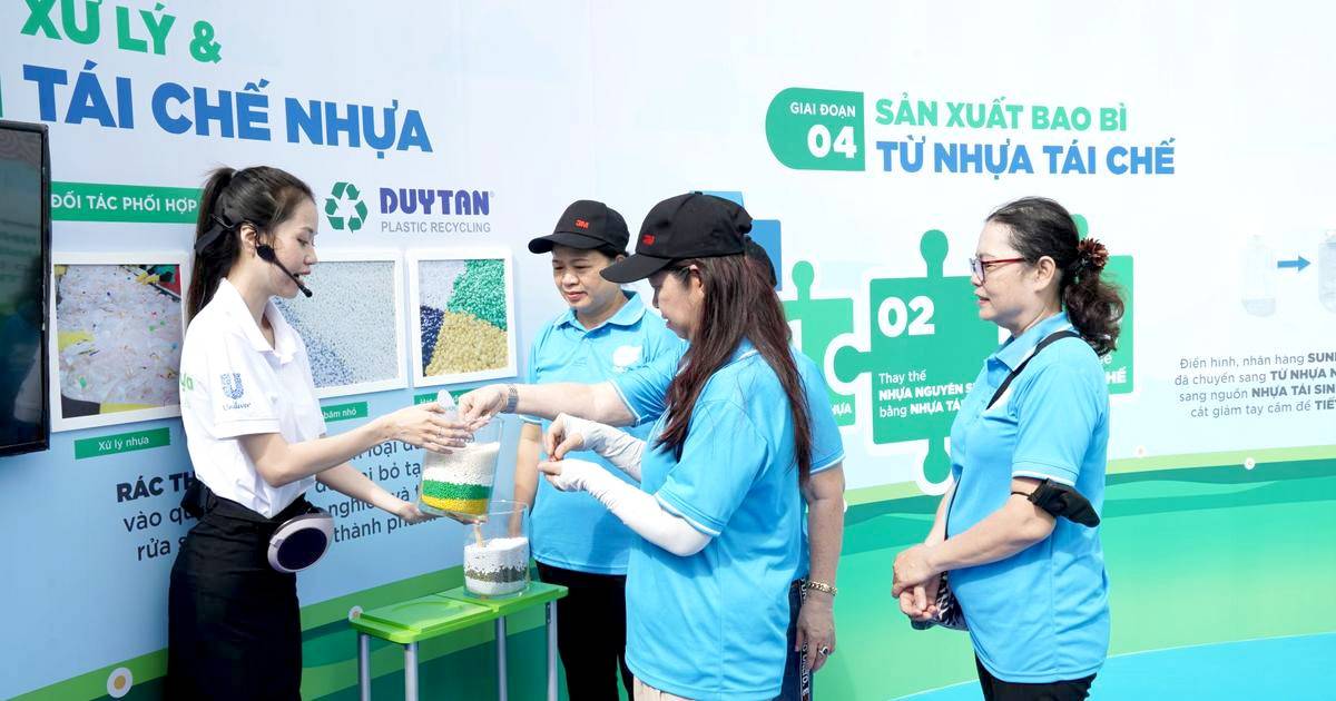 Unilever Việt Nam đang từng bước kết nối trách nhiệm môi trường với hành vi tiêu dùng có trách nhiệm