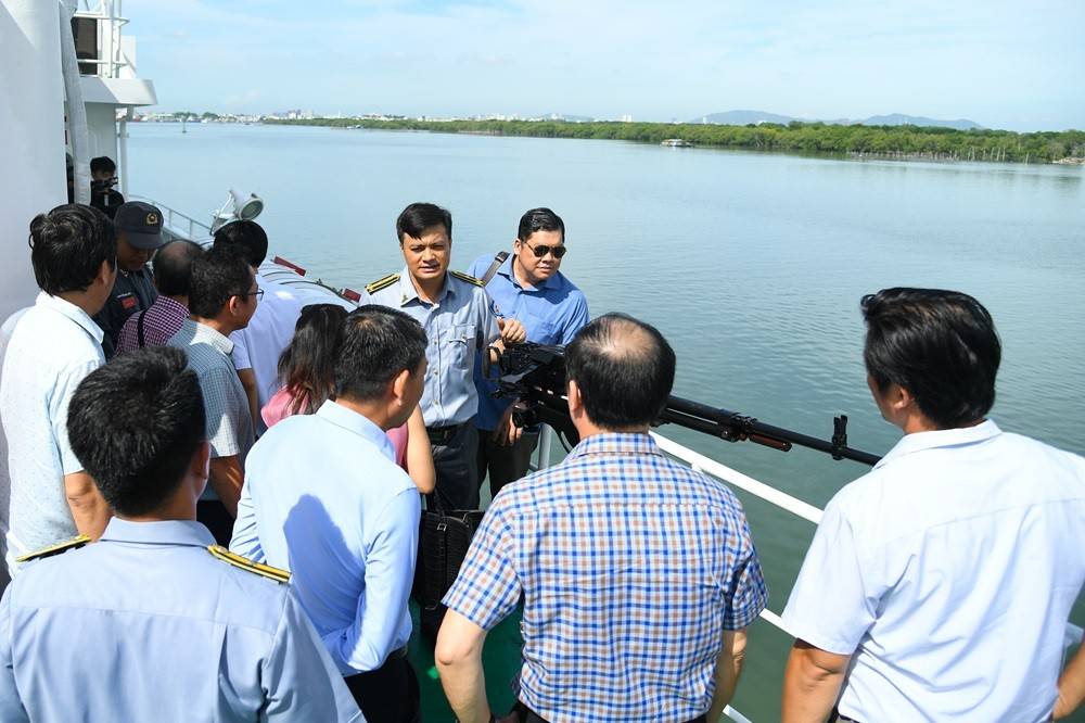 Bộ Tư lệnh Vùng Cảnh sát biển 3: Báo chí góp phần tuyên truyền bảo vệ biển, đảo
