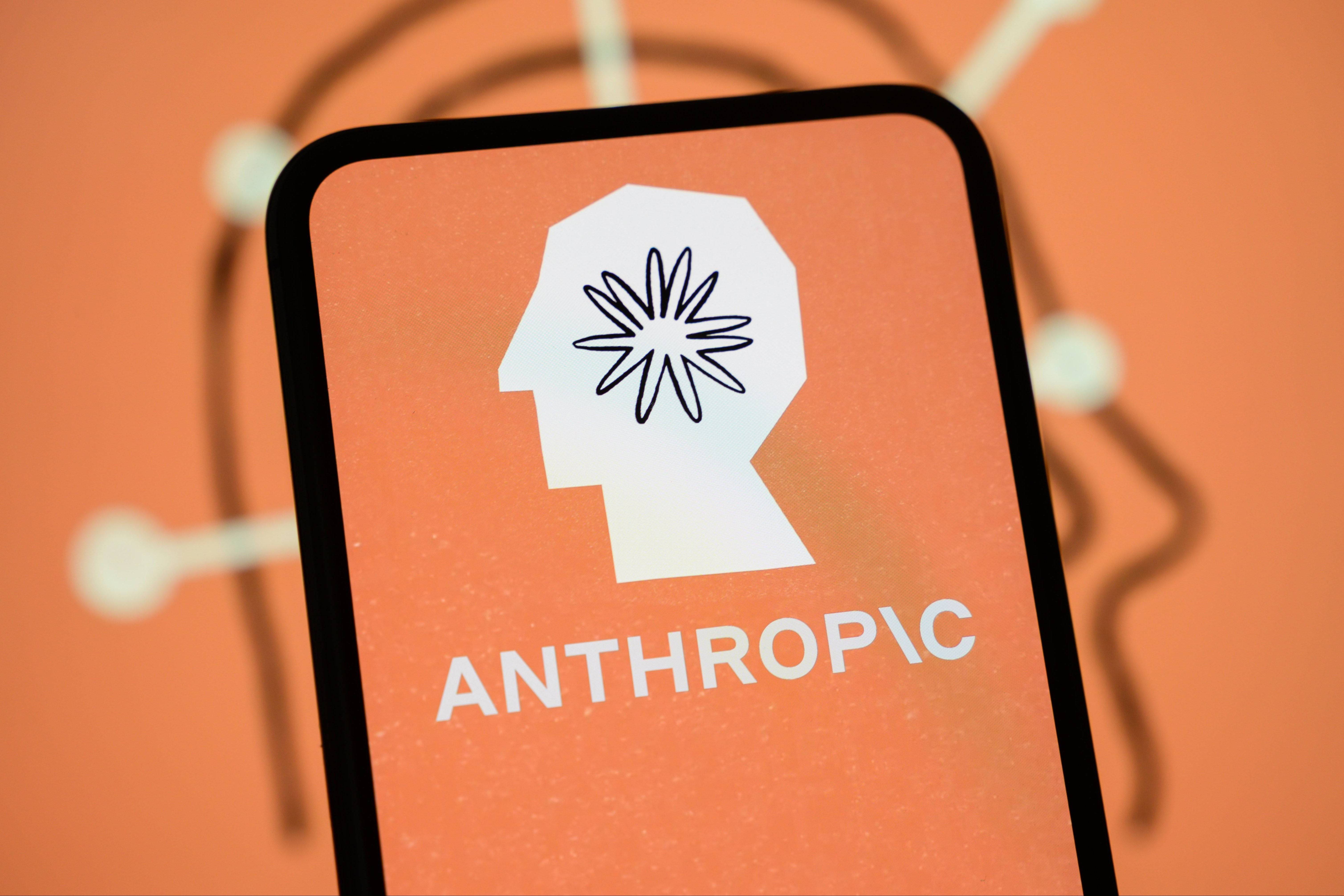 Anthropic bất ngờ gỡ Fable 5 và Mythos 5 chỉ sau vài ngày ra mắt