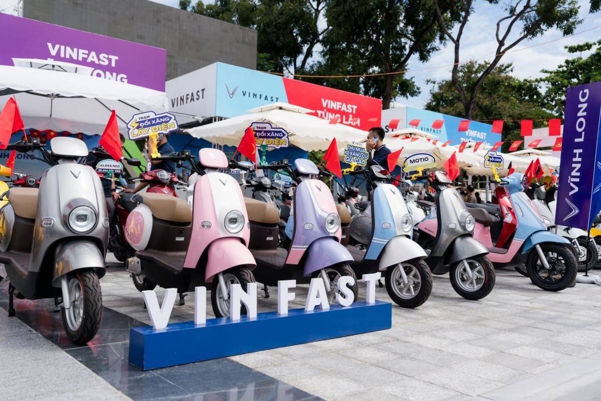 Từ cột mốc 1 triệu xe xuất xưởng: VinFast đã đưa xe máy điện thành một phần trong đời sống người Việt như thế nào?