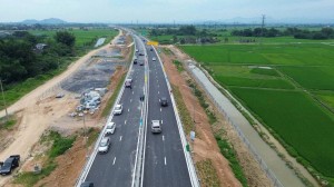Phê duyệt mức phí 13 tuyến cao tốc Bắc - Nam, triển khai thu phí đồng bộ