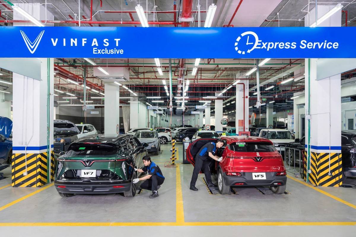 Chủ xe VinFast: “Đi đâu cũng yên tâm vì xưởng dịch vụ có mặt khắp nơi”