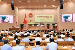 Hà Nội thông qua chính sách hỗ trợ chuyển đổi phương tiện xanh, hộ nghèo được hỗ trợ tới 20 triệu đồng
