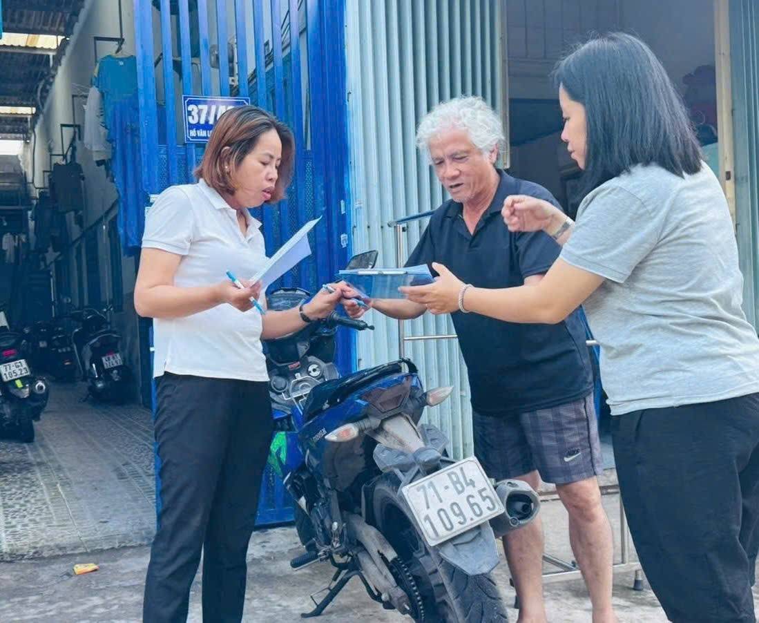 Phường Bình Tân( TP. HCM) :  đẩy mạnh lấy ý kiến Nhân dân về Đề án sắp xếp, tổ chức lại khu phố