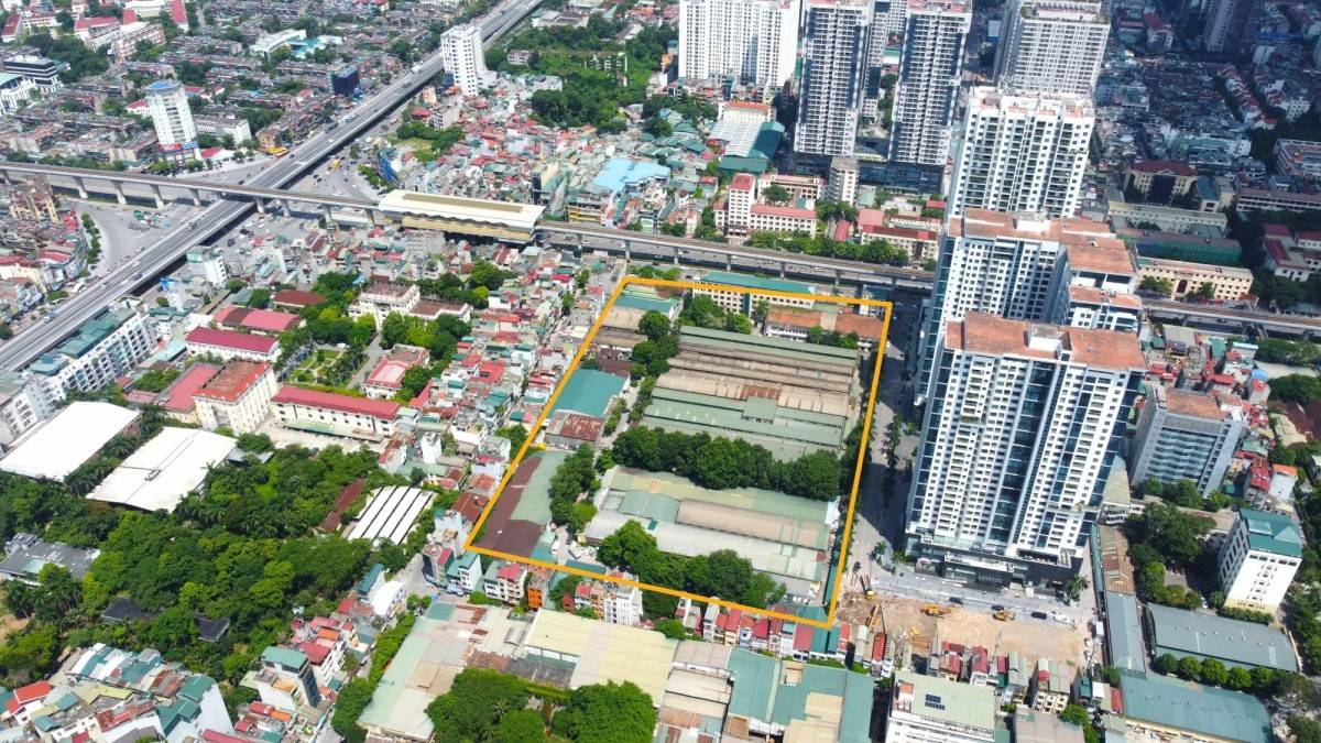 Dấu chân của Vinaconex tại công ty sở hữu khu đất vàng giữ lòng Hà Nội