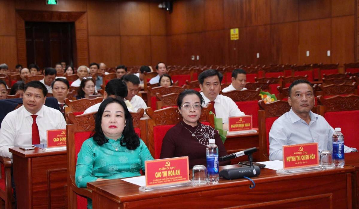 Đắk Lắk: Điều động, bổ nhiệm 20 cán bộ chủ chốt cấp sở, ngành và địa phương