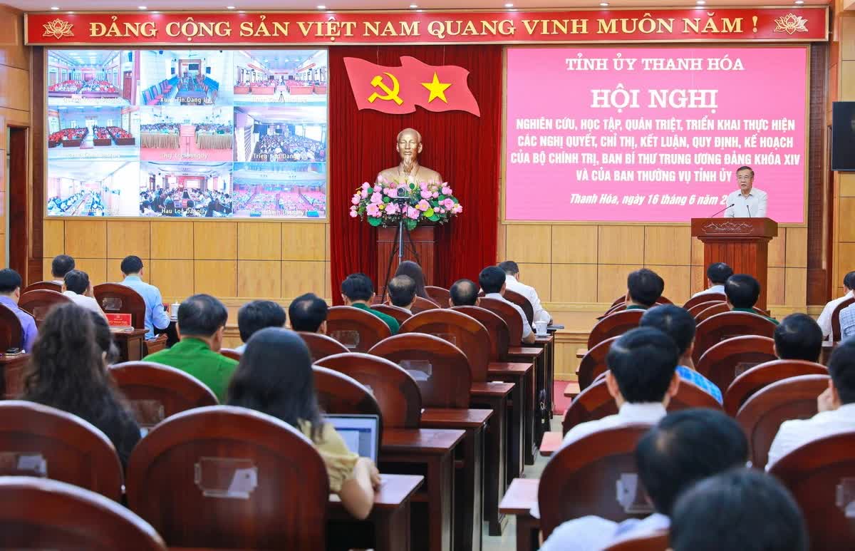 Toàn cảnh hội nghị