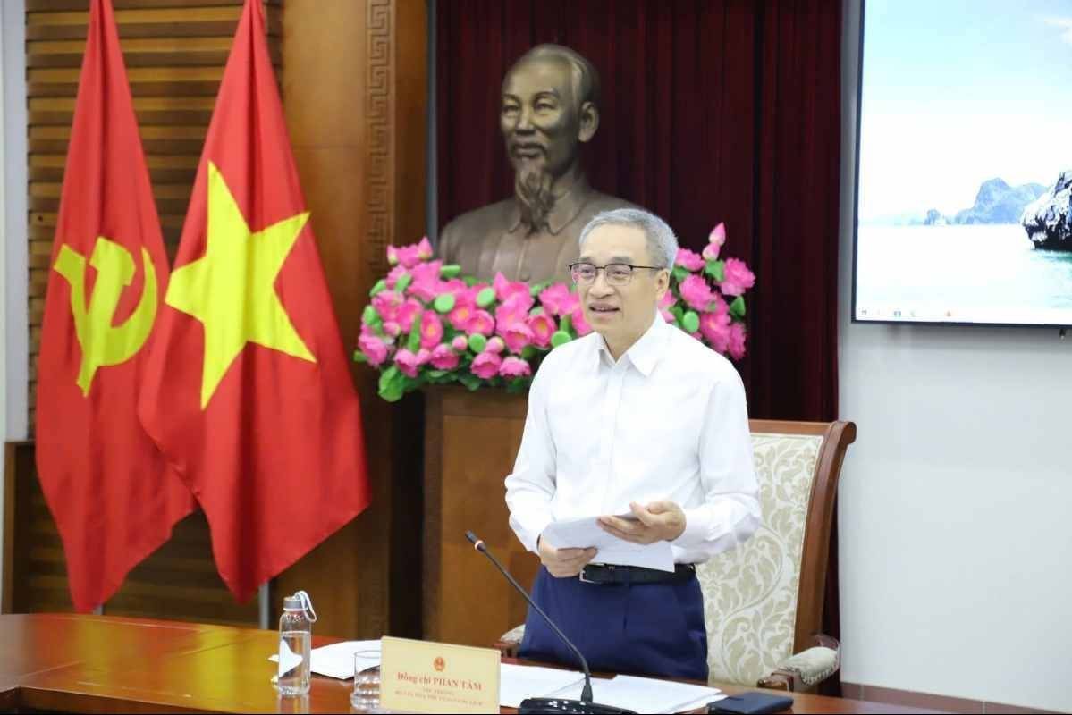 Từ 1/7, báo điện tử được mở rộng không gian kinh tế số, tích hợp dịch vụ tài chính và thương mại điện tử