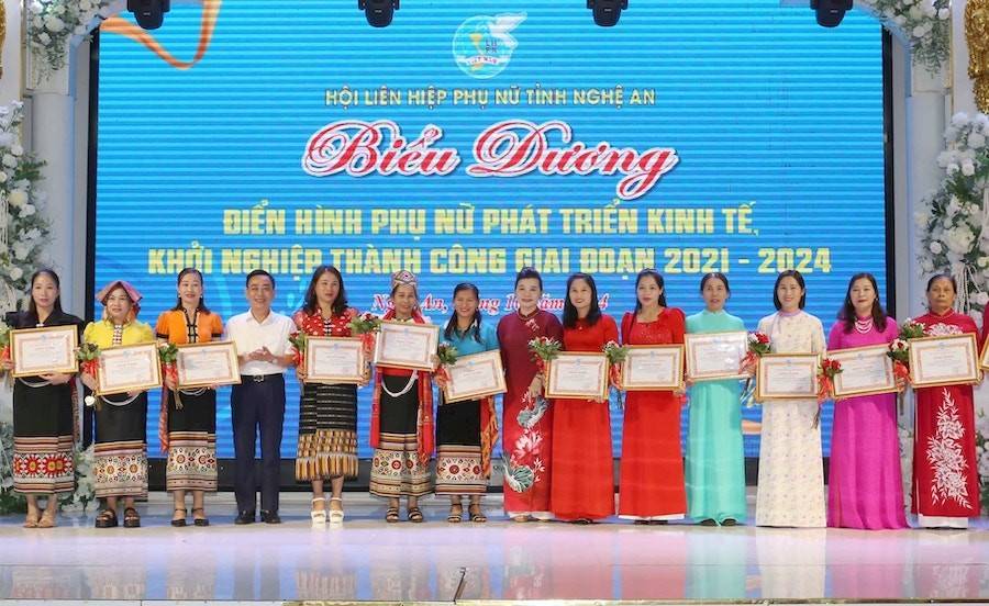 Nghệ An tuyên dương điển hình phụ nữ phát triển kinh tế, khởi nghiệp thành công