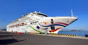 Chào đón chuyến tàu biển quốc tế STAR VOYAGER đến Khánh Hòa