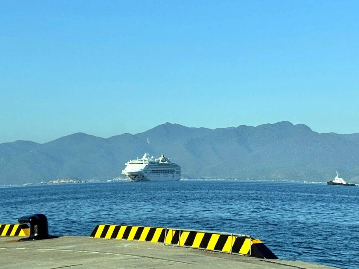 Chào đón chuyến tàu biển quốc tế STAR VOYAGER đến Khánh Hòa