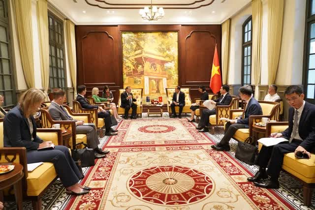 Việt Nam đề xuất ba trụ cột hợp tác khoa học, công nghệ với Australia