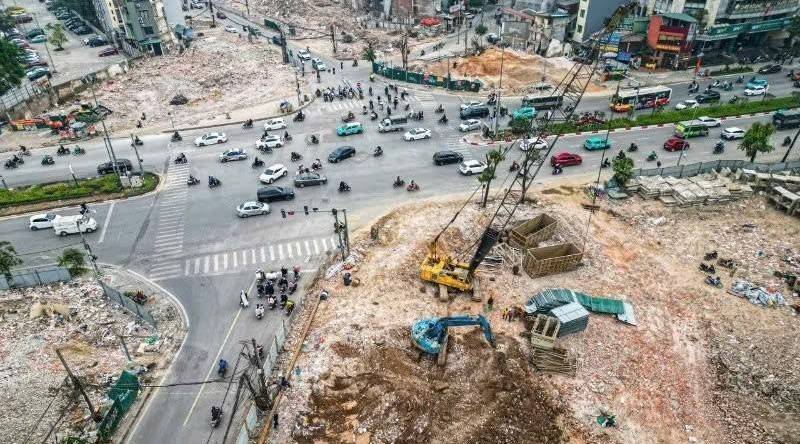 Hà Nội cấm phương tiện qua La Thành đoạn Nguyễn Chí Thanh phục vụ thi công