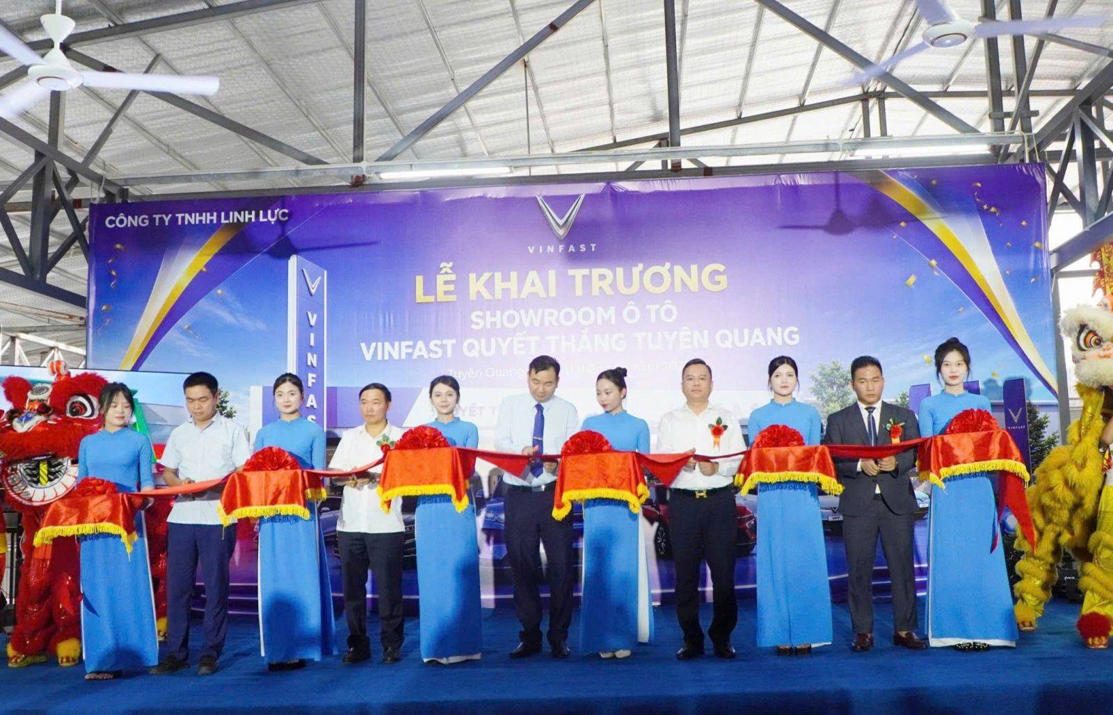 Hành trình lan tỏa giao thông xanh từ showroom xe điện VinFast Quyết Thắng Tuyên Quang