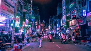Hà Nội ban hành nghị quyết mới thúc đẩy kinh tế đêm mở rộng hoạt động toàn thành phố