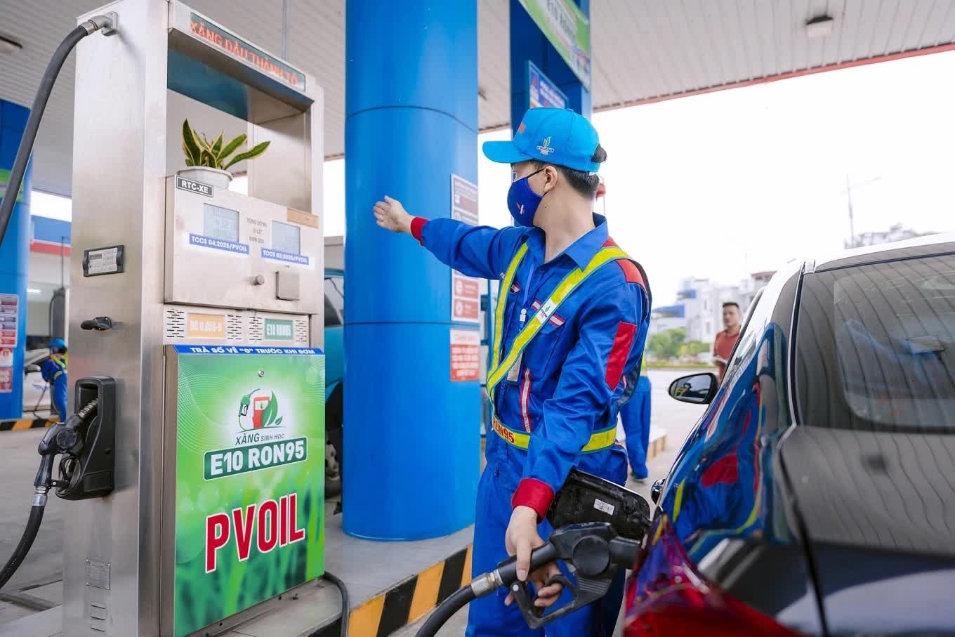 Bộ Tài chính nghiên cứu ưu đãi thuế xăng sinh học E10, tạo động lực mở rộng thị trường