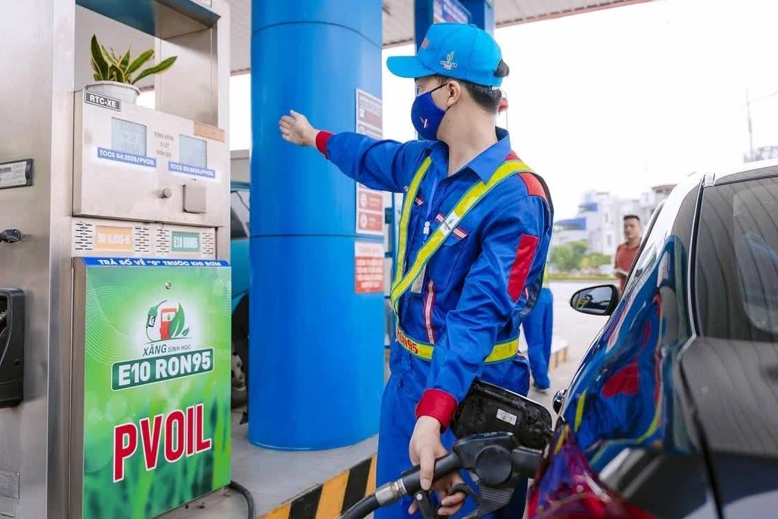 Bộ Tài chính nghiên cứu ưu đãi thuế xăng sinh học E10, tạo động lực mở rộng thị trường