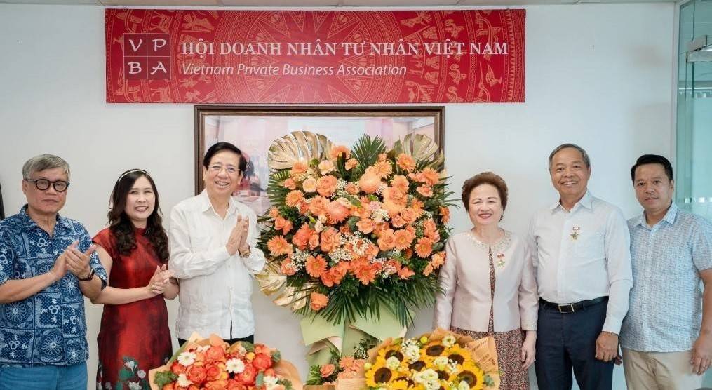 Bà Nguyễn Thị Nga giữ chức Quyền Chủ tịch Hội Doanh nhân Tư nhân Việt Nam