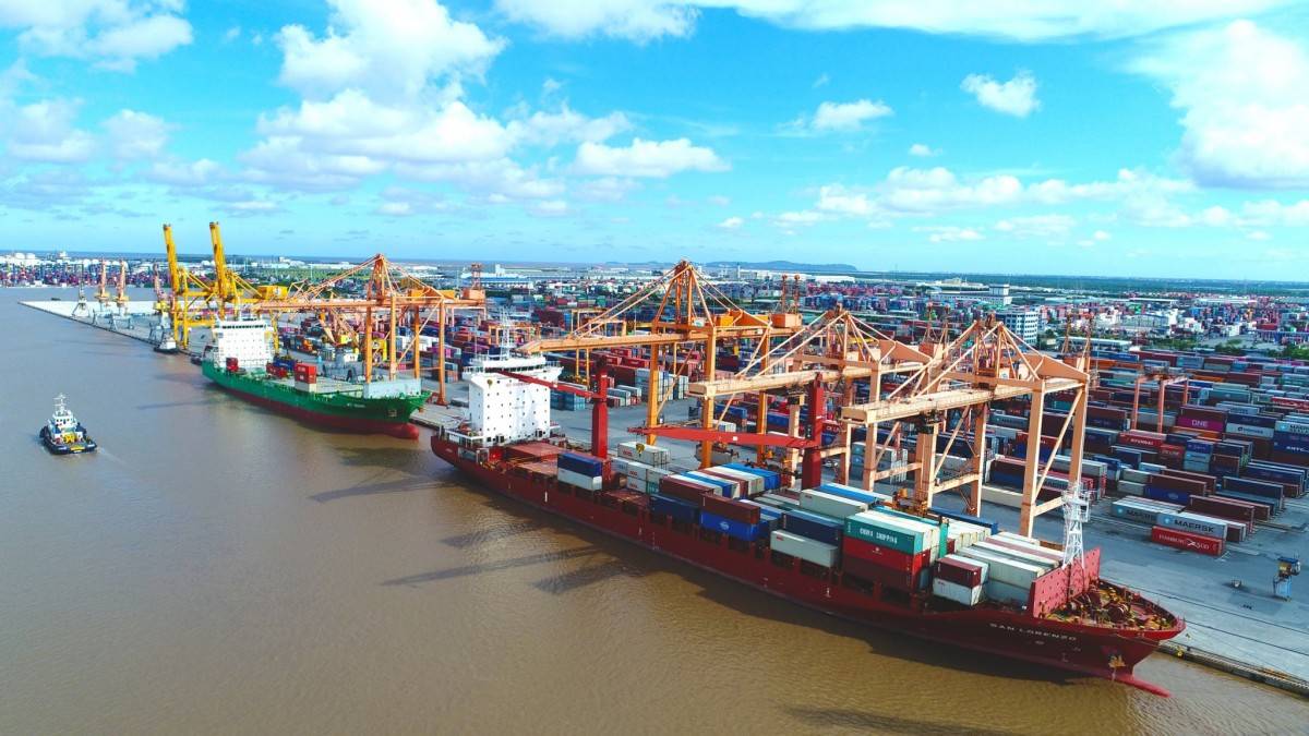 Bộ Xây dựng trình dự án Bộ luật Hàng hải và Đường thủy nhằm nâng hiệu quả vận tải