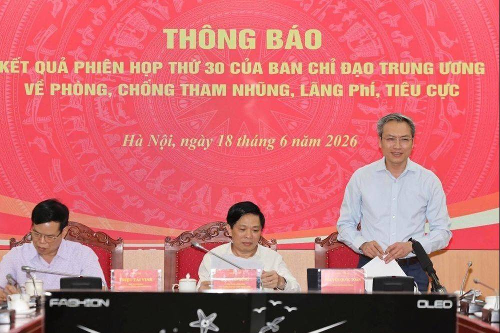 Bộ Công an cảnh báo thủ đoạn che giấu dòng tiền tham nhũng qua doanh nghiệp trung gian
