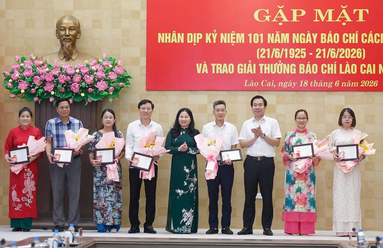 Kỉ niệm 101 năm Báo chí Cách mạng Việt Nam: Đồng hành cùng khát vọng xây dựng Lào Cai giàu đẹp, hạnh phúc