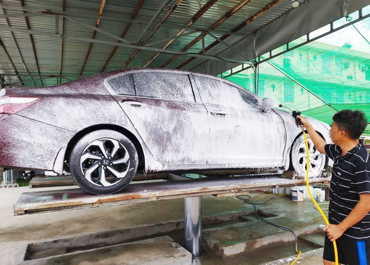 Dịch vụ ô tô đô thị thích ứng với nhu cầu gia tăng phương tiện