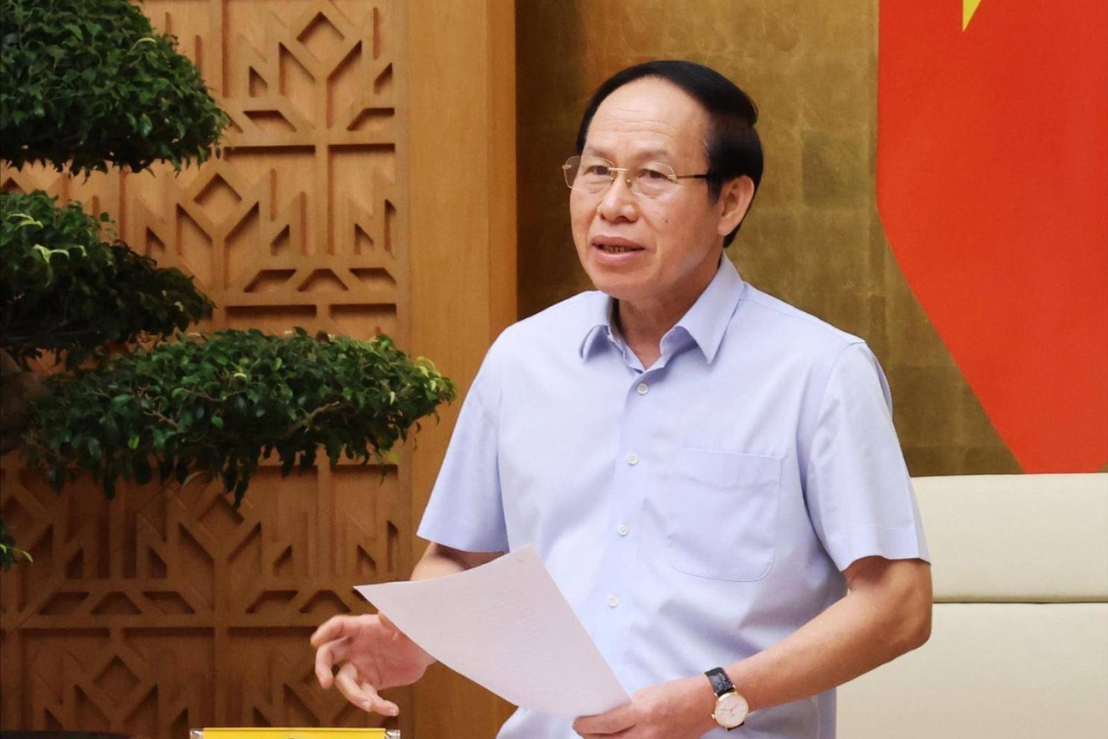 Phó Thủ tướng Lê Tiến Châu: Chủ tịch UBND tỉnh phải cam kết tiến độ hoàn thành trường học vùng biên trước ngày 22/6