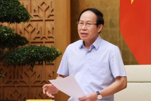 Phó Thủ tướng Lê Tiến Châu: Chủ tịch UBND tỉnh phải cam kết tiến độ hoàn thành trường học vùng biên trước ngày 22/6
