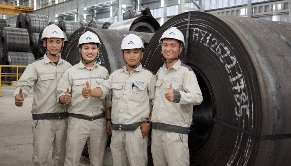 Hiện Hòa Phát là nhà sản xuất đầu tiên tại Việt Nam chế tạo được loại thép đặc chủng này, ứng dụng làm kết cấu chịu lực của nhiều loại ô tô, thiết bị công nghiệp hạng nặng.